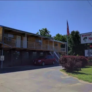 Love Hotels Western Holiday at Harlan Lake NE