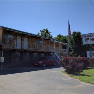 Love Hotels Western Holiday at Harlan Lake NE