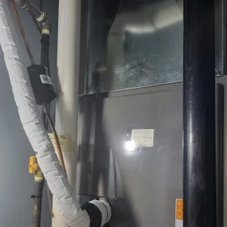 Santana HVAC Technician